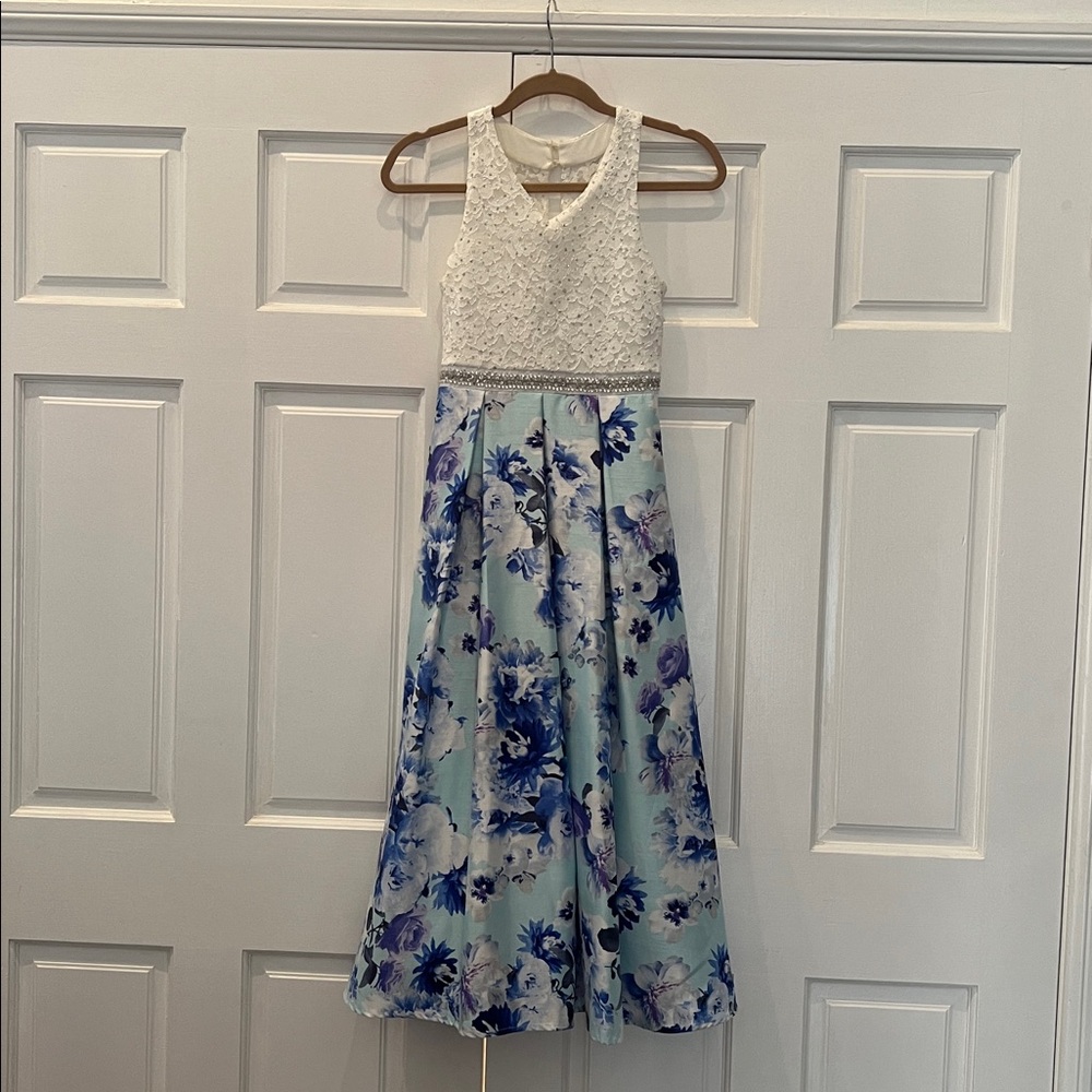 Girls Size 12, Beautiful Party Dress